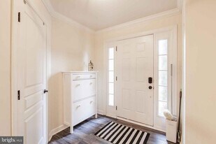 9733 Braidwood Ter in Frederick, MD - Building Photo