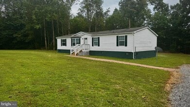 20479 Kings Hwy in Montross, VA - Building Photo - Building Photo