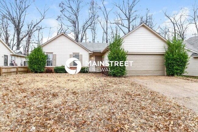 property at 4672 Crestfield Rd