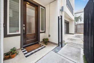 5623 Kansas St in Houston, TX - Building Photo - Building Photo