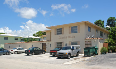 Spanish Manor in Wilton Manors, FL - Building Photo - Building Photo