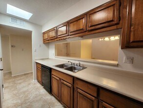 2867 Calle De Oriente in Santa Fe, NM - Foto de edificio - Building Photo
