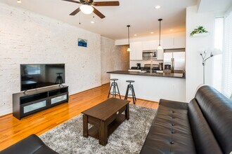 600 S Linwood Ave in Baltimore, MD - Building Photo - Building Photo