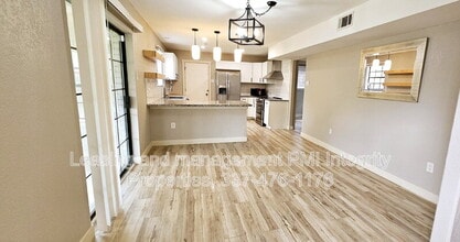 227 Rosewood St in Mandeville, LA - Building Photo - Building Photo