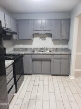 4406 S Brook St in Louisville, KY - Building Photo - Building Photo
