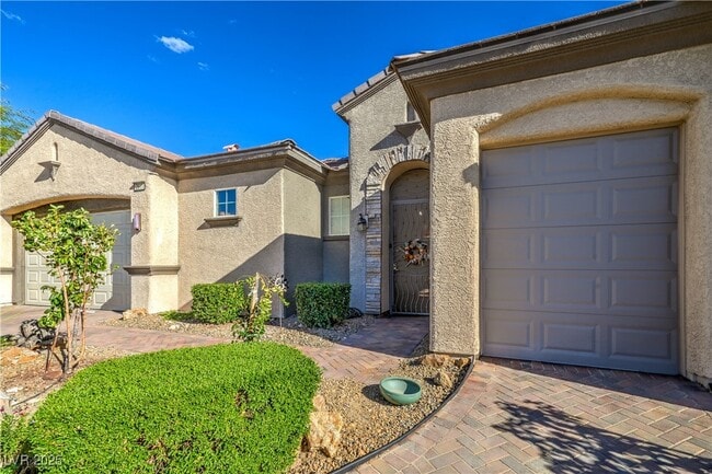 2611 Savannah Springs Ave in Henderson, NV - Building Photo - Building Photo