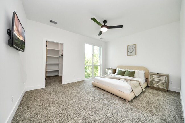 property at 2211 Staples St