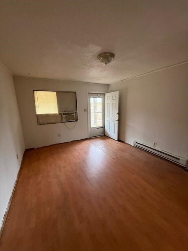 309 N Hall St, Unit A in High Point, NC - Foto de edificio - Building Photo