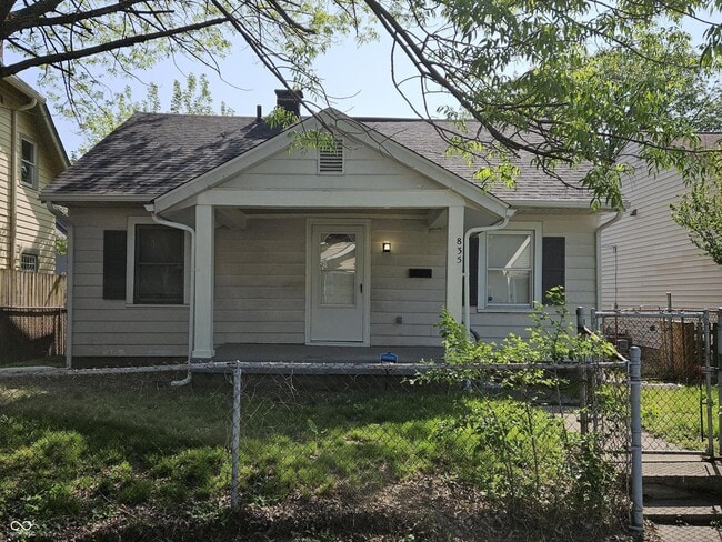 property at 835 Tecumseh St