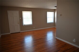 9510 Lydell Dr in Affton, MO - Building Photo - Building Photo