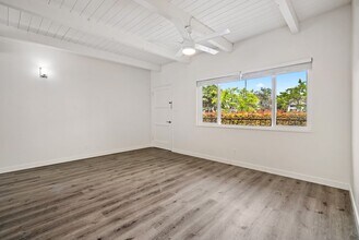 524 Dana St in San Luis Obispo, CA - Foto de edificio - Building Photo