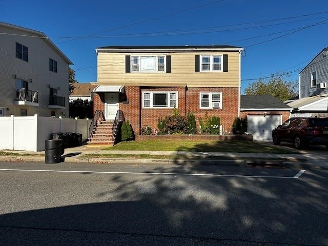 711 Humboldt St
