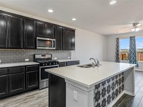120 Spanish Foal Trail in Georgetown, TX - Building Photo - Building Photo
