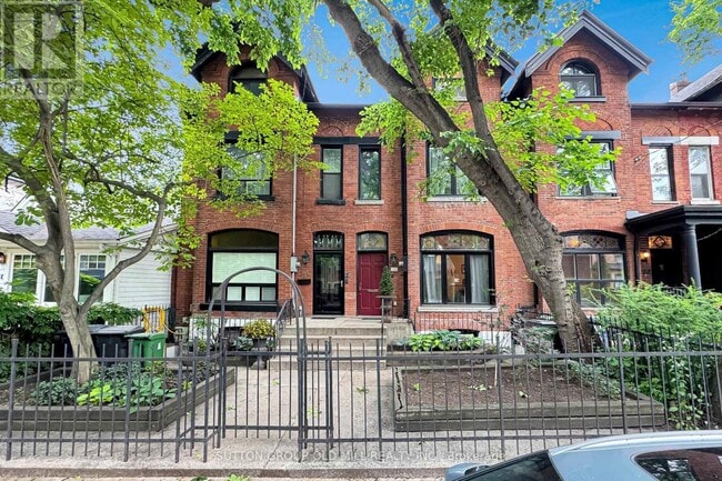 property at 328 Ontario St
