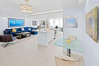 3100 NE 49th St in Fort Lauderdale, FL - Foto de edificio - Building Photo