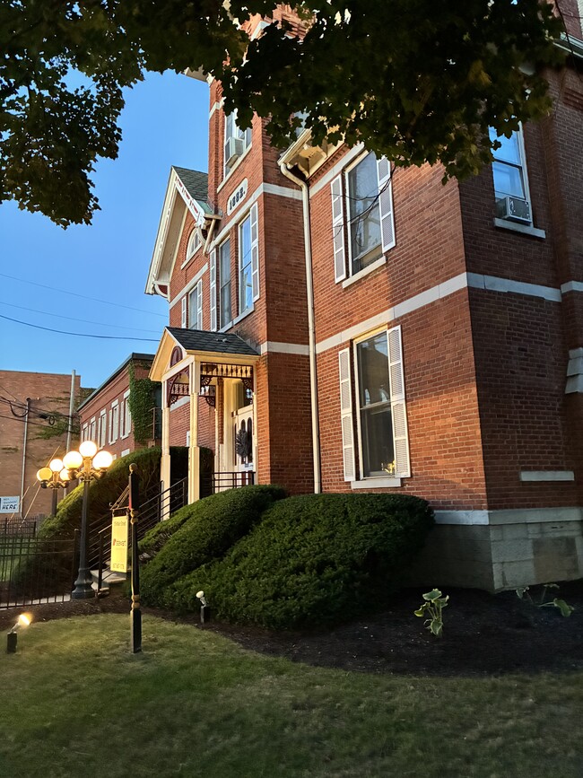 Jailhouse & Sheriff's Apartments 176 Main St. in Owego, NY - Building Photo - Building Photo