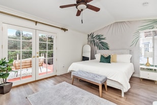 1553 Green Oak Rd in Vista, CA - Building Photo