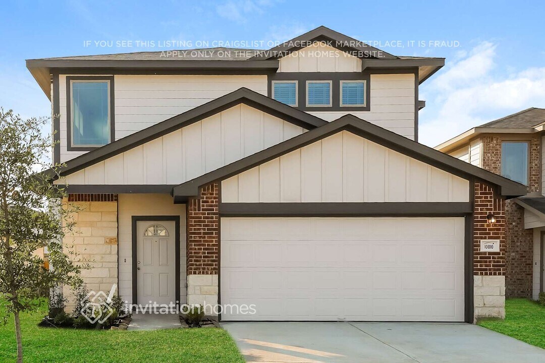 10810 Cloudless Ct in Conroe, TX - Building Photo