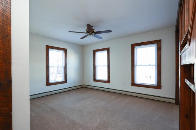 25 Blucher St in Manchester, NH - Building Photo - Building Photo