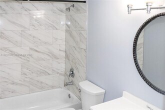 1080 N Franklin Ave in Homestead, FL - Building Photo - Building Photo