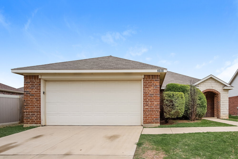 4020 Tarpon Springs Dr in Fort Worth, TX - Foto de edificio