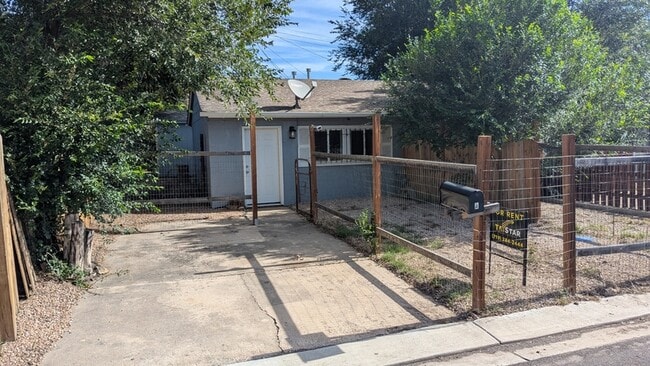 property at 1129 Valley Manor Ct