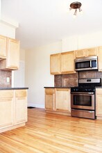 151 N Union St in Burlington, VT - Building Photo - Building Photo