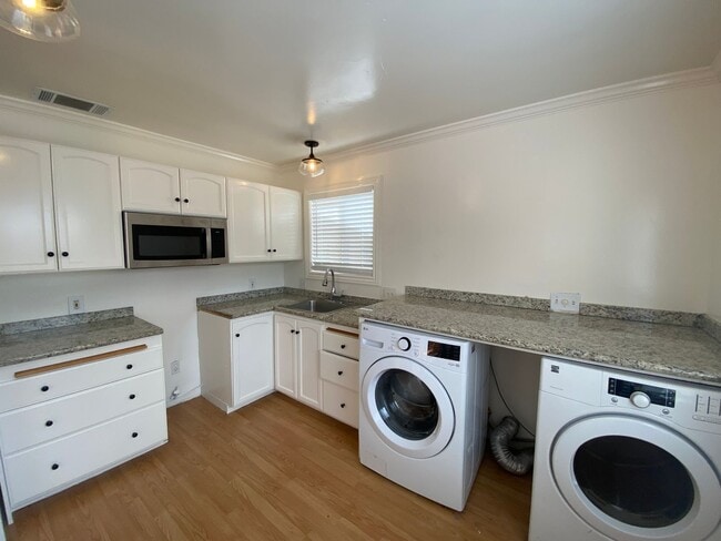 48 San Jano Dr in Goleta, CA - Building Photo - Building Photo