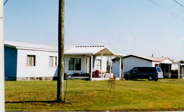 Thornhill Estates in Winter Haven, FL - Building Photo