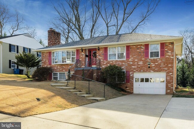 6217 Mori St, Unit 258 Northwood in McLean, VA - Building Photo - Building Photo