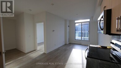 591-P591 Sheppard Ave E in Toronto, ON - Building Photo - Building Photo