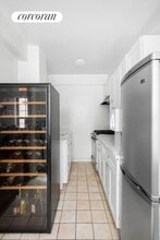 211 E 35th St in New York, NY - Building Photo - Building Photo