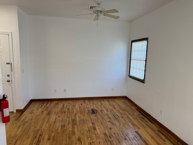 323 Front St, Unit B7 in Dunellen, NJ - Foto de edificio - Building Photo