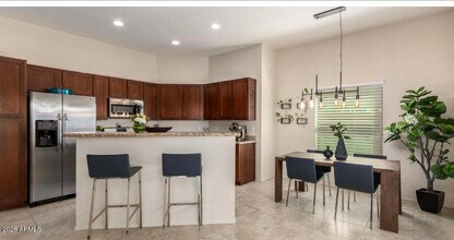 3113 E Danbury Rd in Phoenix, AZ - Building Photo - Building Photo