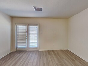 22422 Bauer Canyon Dr in Hockley, TX - Building Photo - Building Photo