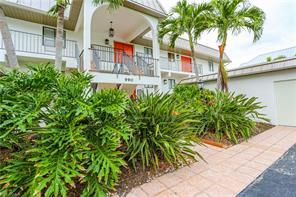 990 8th St S-Unit -1C in Naples, FL - Building Photo - Building Photo