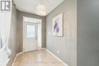 52 Tapadero Ave in Ottawa, ON - Building Photo - Building Photo