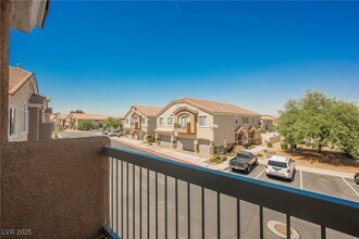 4847 Double Down Dr in Las Vegas, NV - Building Photo - Building Photo