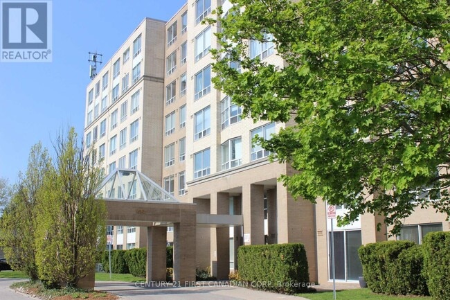 1510-1510 Richmond St in London, ON - Building Photo - Building Photo
