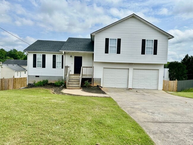 property at 136 Concorde Dr
