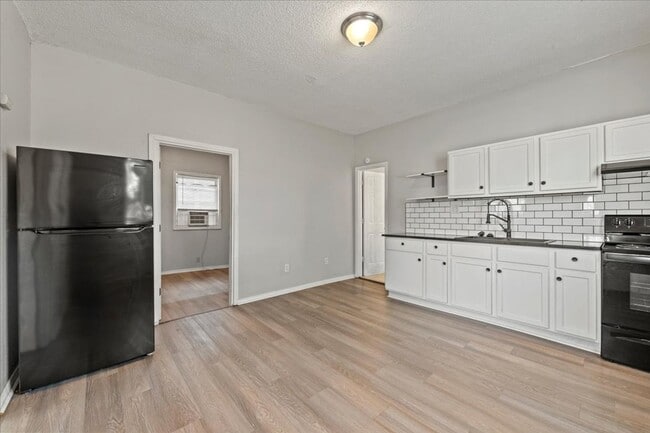 1701 Fletcher Ave in Indianapolis, IN - Building Photo - Building Photo