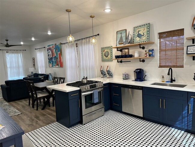 property at 4009 Avenue L