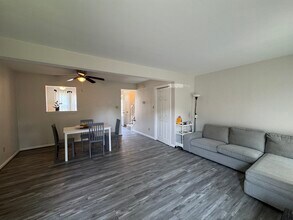 5047 Reese Dr N in Portsmouth, VA - Building Photo - Building Photo