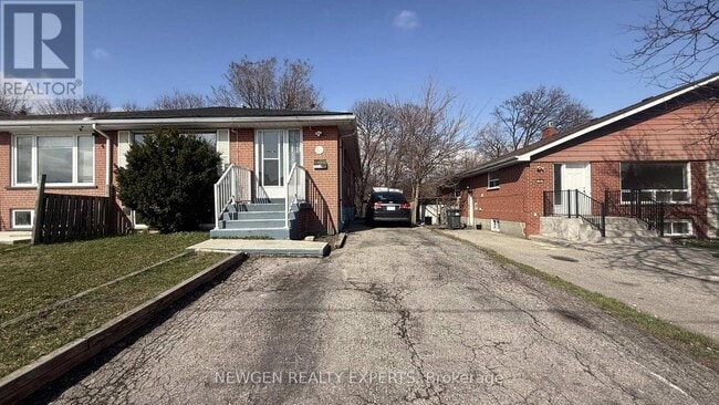 property at 41 Aloma Crescent