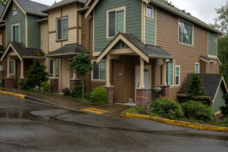 Marymoor Ridge Condominiums in Redmond, WA - Building Photo - Building Photo