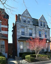 4216 Walnut St in Philadelphia, PA - Foto de edificio - Building Photo