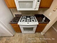 3158 Panthers Trce photo'