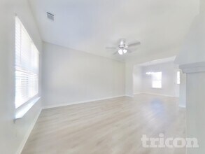 17 Carriage Hls Dr SE in Cartersville, GA - Building Photo - Building Photo