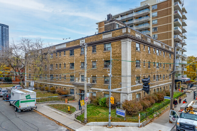 The Sheldrake in Toronto, ON - Building Photo - Primary Photo