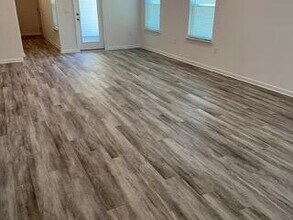 46 Parkside St in Freeport, FL - Building Photo - Building Photo